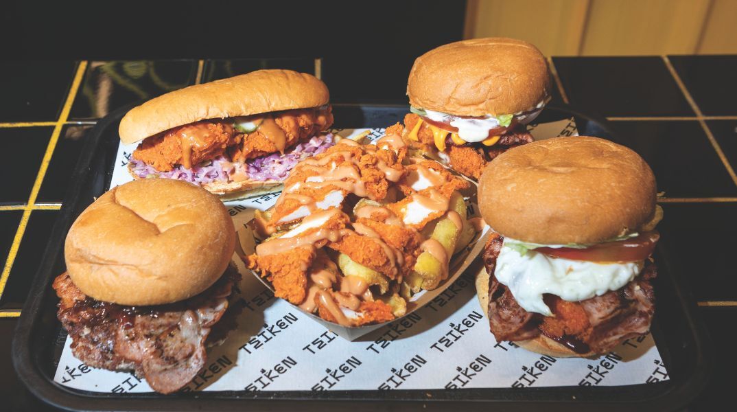 Τσίκεν The Van