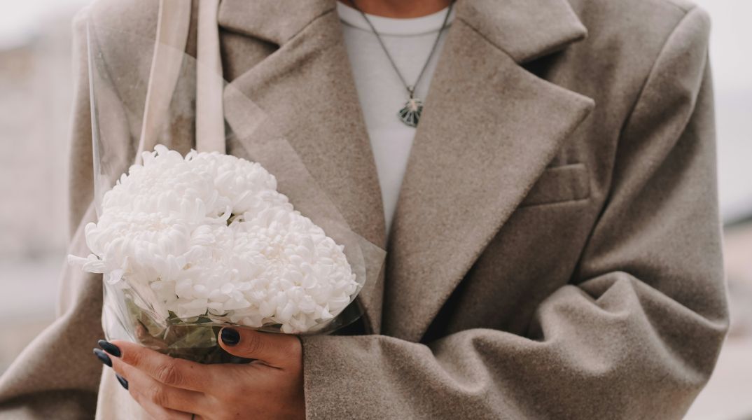 Ποιοι γιορτάζουν σήμερα 25 Ιανουαρίου; Το εορτολόγιο της Athens Voice σου τους θυμίζει. Μην ξεχάσεις να τους ευχηθείς!