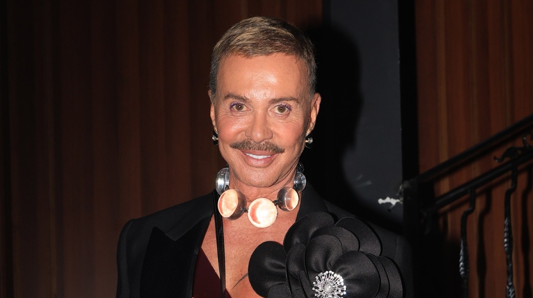 Λάκης Γαβαλάς