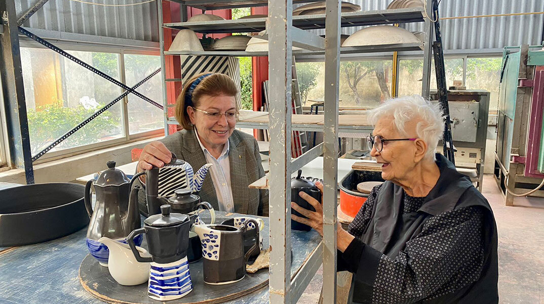 ΥΠΠΟ: Σε τροχιά επανεκκίνησης το εργαστήριο Κεραμικής της Ελένης Βερναδάκη	