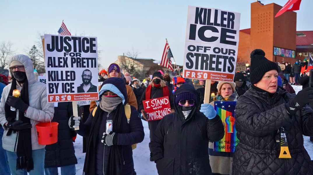 Άλεξ Πρέτι: Παρακολουθώντας τη δολοφονία του Σάββατο βράδυ στο κινητό, ξανά και ξανά