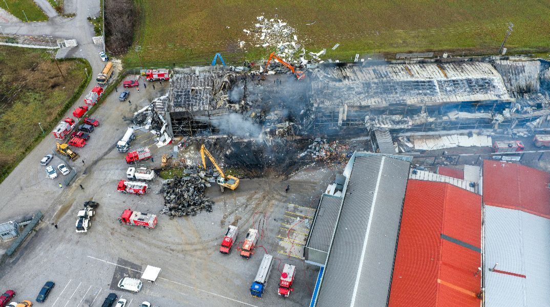 Συνελήφθη ο ιδιοκτήτης του εργοστασίου Βιολάντα μετά την τραγωδία με τις 5 νεκρές γυναίκες