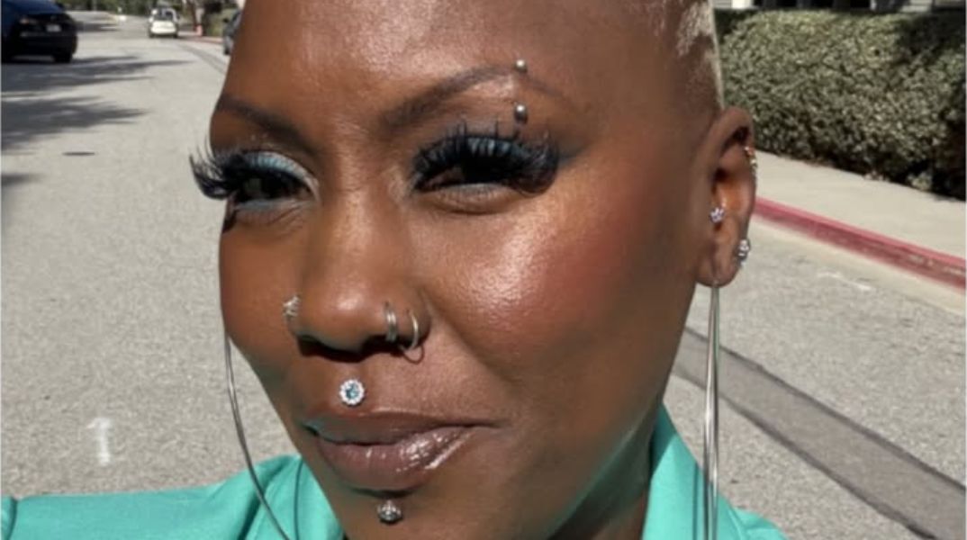 Πέθανε η Σίρλεϊ Ρέινς, η σταρ των social media που πρόσφερε τροφή και αξιοπρέπεια στους αστέγους - Η δράση της στο Λος Άντζελες ενέπνευσε εκατομμύρια ανθρώπους.