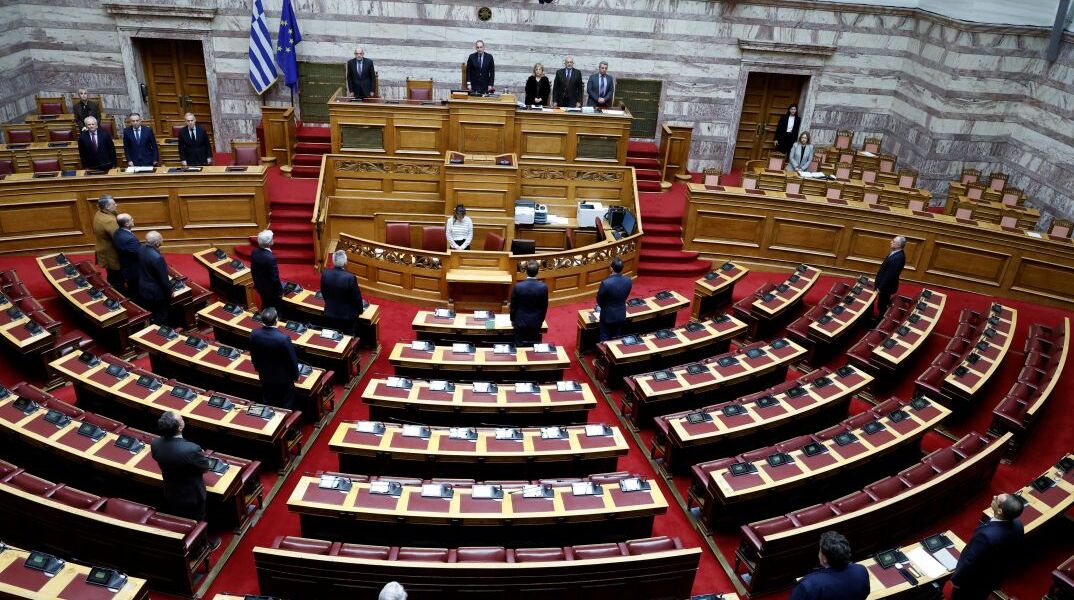 Ενός λεπτού σιγή για την επέτειο των 30 ετών από τους θανάτους των τριών αξιωματικών στα Ίμια