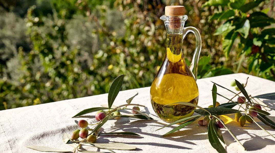 Mπουκάλι με ελαιόλαδο