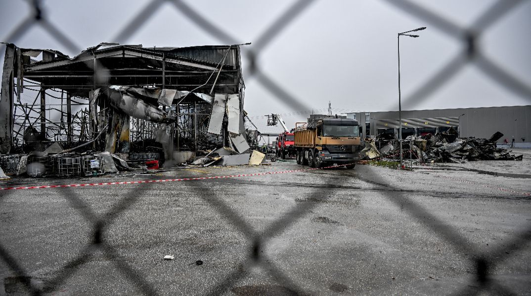 Οι έρευνες στο εργοστάσιο της Βιολάντα