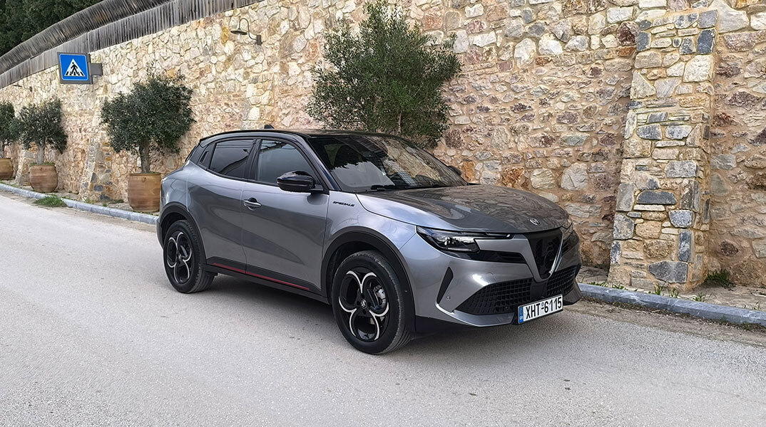 Alfa Romeo Junior Ibrida