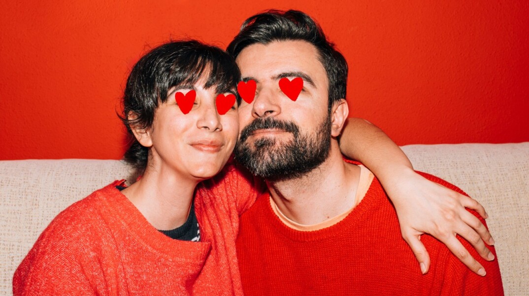 Κουτάλια αγάπης, όρκοι ζωής και λουλούδια - Παράξενες και ρομαντικές παραδόσεις του Αγίου Βαλεντίνου ανά τον κόσμο