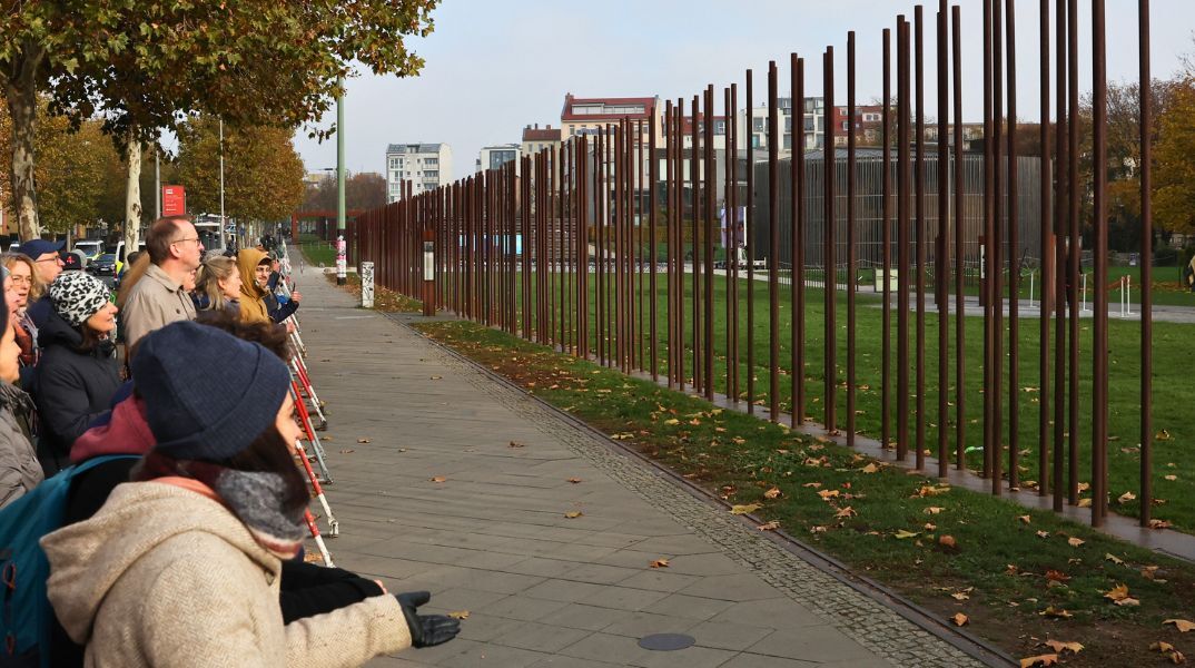 Αναχρονισμοί σε ρόδες: Με αφορμή μαθήματα για τον Ψυχρό Πόλεμο