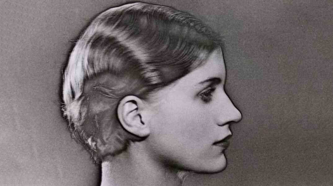 Η Λι Μίλερ (λεπτ.) © Man Ray Trust