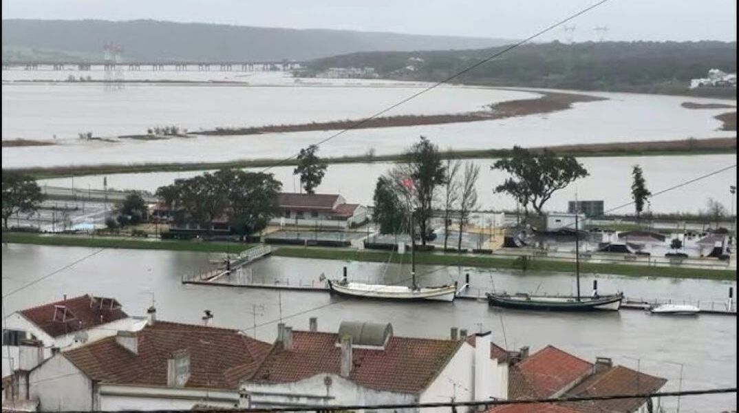Πλημμύρες στην Πορτογαλία από την καταιγίδα «Λεονάρντο»