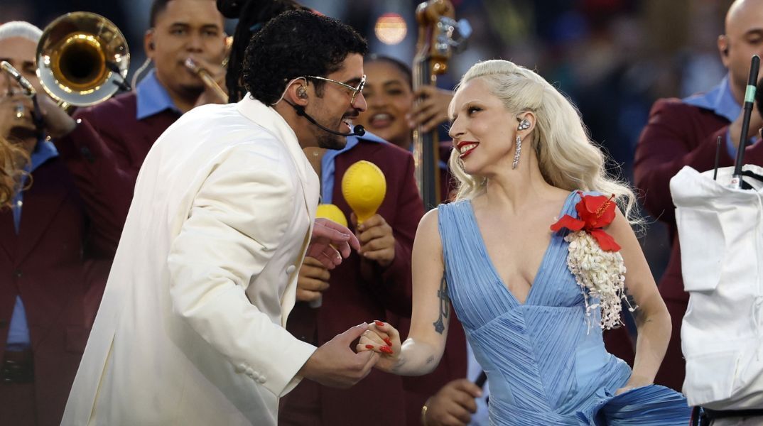 Super Bowl 2026: Το κόστος για 30 δευτερόλεπτα διαφήμισης έφτασε τα 8 εκατ. δολάρια, καταγράφοντας ιστορικό ρεκόρ στην τηλεοπτική ιστορία των ΗΠΑ.