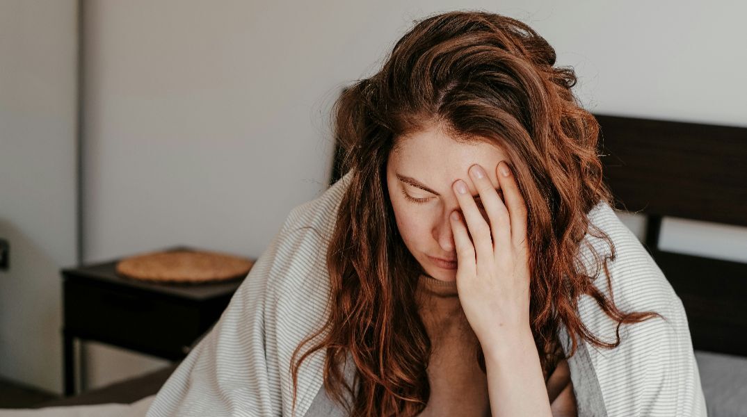 Ζώντας με την ημικρανία: Γιατί παραμένει μια από τις πιο δύσκολες νευρολογικές διαταραχές