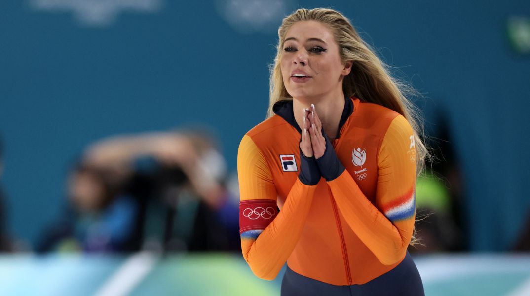 Χειμερινοί Ολυμπιακοί Αγώνες 2026: Η Γιούτα Λέρνταμ κερδίζει χρυσό με ολυμπιακό ρεκόρ στα 1000 μ., με τον Τζέικ Πολ να συγκινείται στις εξέδρες 