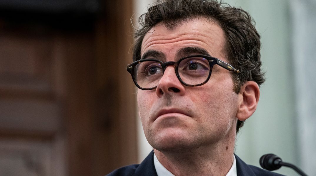 Ο επικεφαλής του Instagram, Άνταμ Μοσέρι, καταθέτει σε δίκη-σταθμό στις ΗΠΑ για τον εθισμό ανηλίκων στα social media και τις επιπτώσεις στην ψυχική τους υγεία.