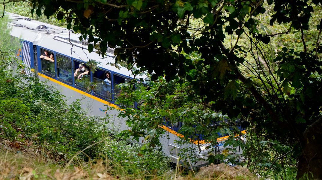 Καλάβρυτα: Βλάβη σε αμαξοστοιχία του Οδοντωτού με 77 επιβάτες - Ακινητοποιήθηκε και η εφεδρική αμαξοστοιχία 