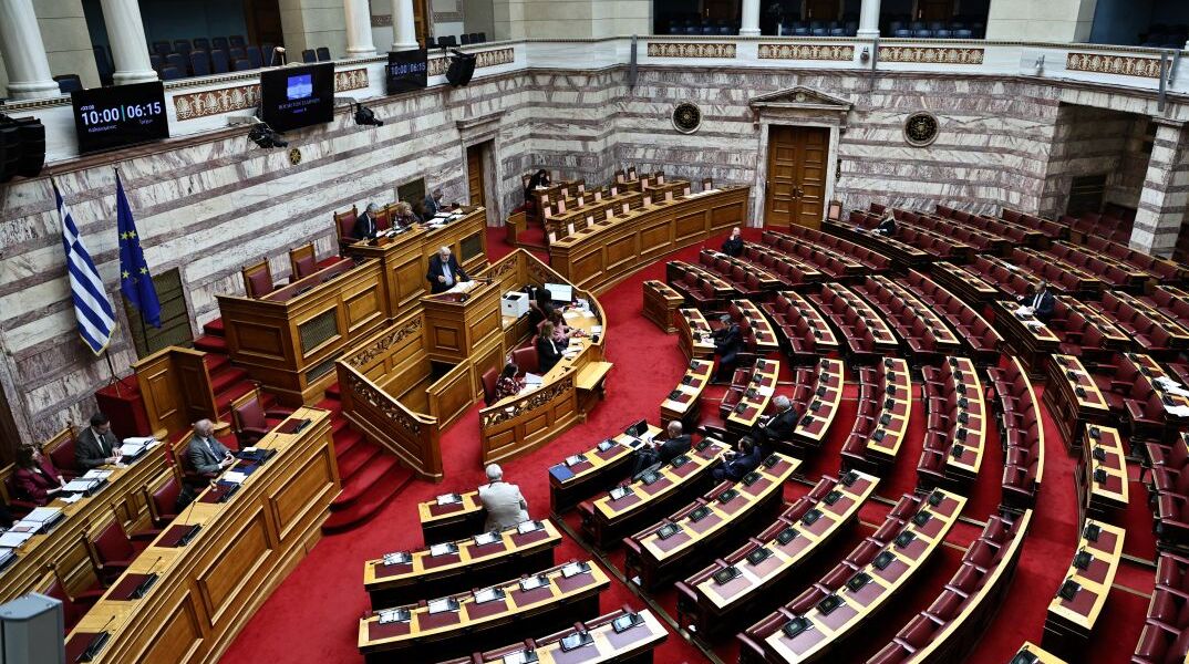 Η ολομέλεια της Βουλής