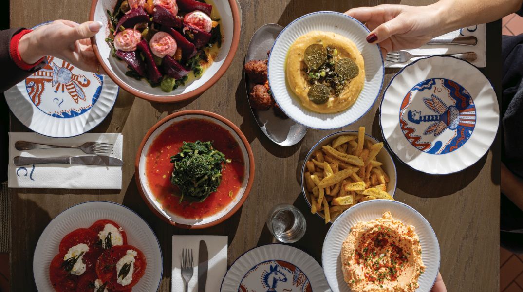 27 εστιατόρια με ακαταμάχητη ελληνική κουζίνα