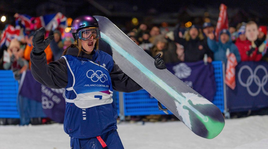  Η 19χρονη Mia Brookes ακούει Pantera λίγο πριν το πιο τρελό άλμα στους Ολυμπιακούς