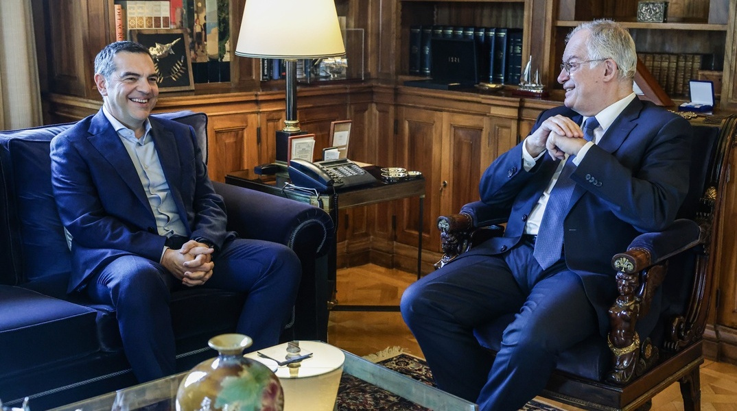 Ο Κωνσταντίνος Τασούλας συναντήθηκε με τον Αλέξη Τσίπρα - Δείτε εικόνες από το Προεδρικό Μέγαρο
