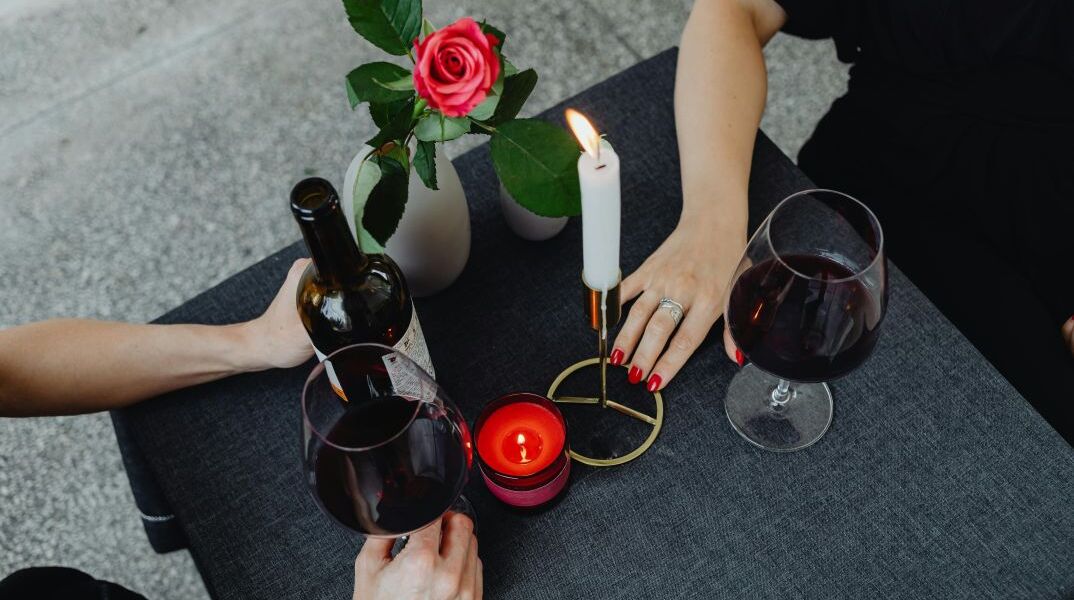 6 υπέροχα και very Valentine κρασιά για να γιορτάσεις τον έρωτα