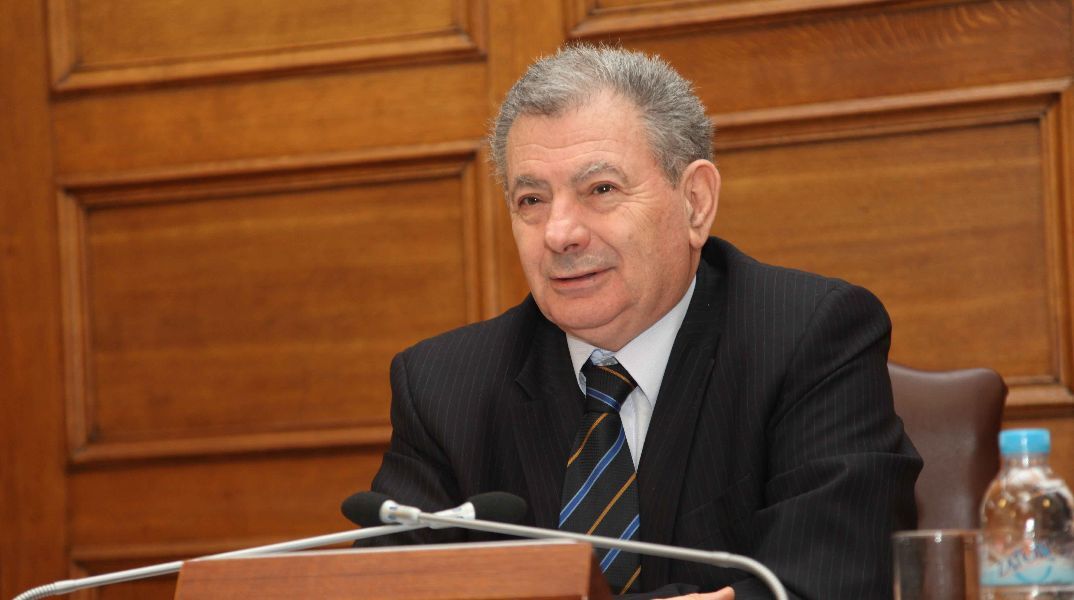 Δίκη για τον Σήφη Βαλυράκη: Η κατάθεση ηλικιωμένου στον ανακριτή «αδειάζει» τους κατηγορουμένους 