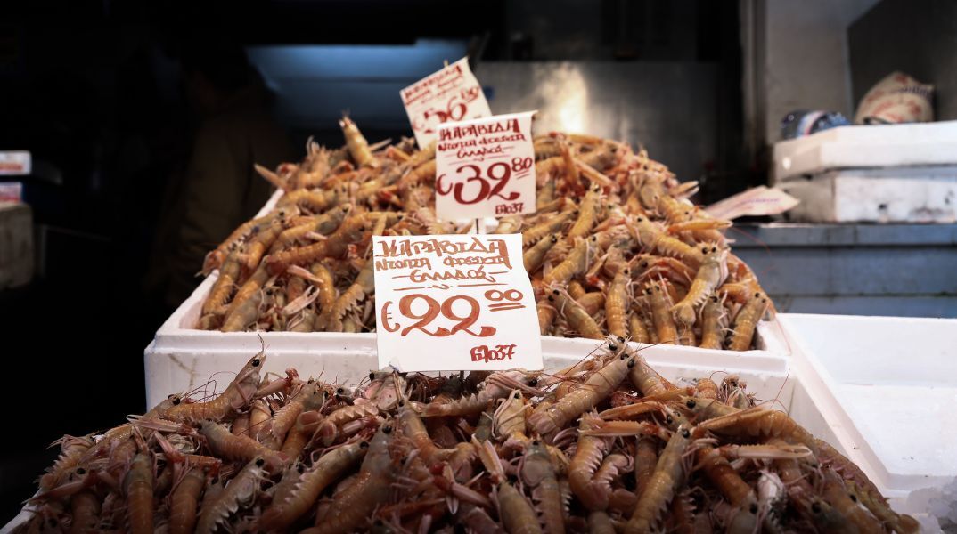 Πού κινούνται οι τιμές των σαρακοστιανών - Πάνω από 500 έλεγχοι από την Αρχή Ελέγχου Αγοράς για την προστασία των καταναλωτών