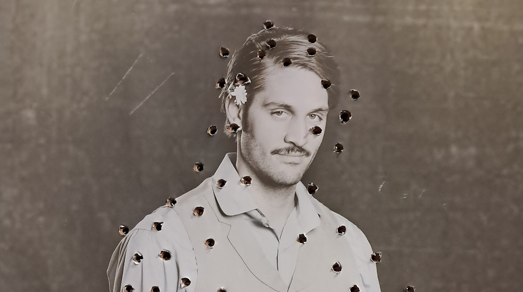 Βασίλης Ζαφειρόπουλος: Συνέντευξη για την παράσταση «Το τρίτο στεφάνι»