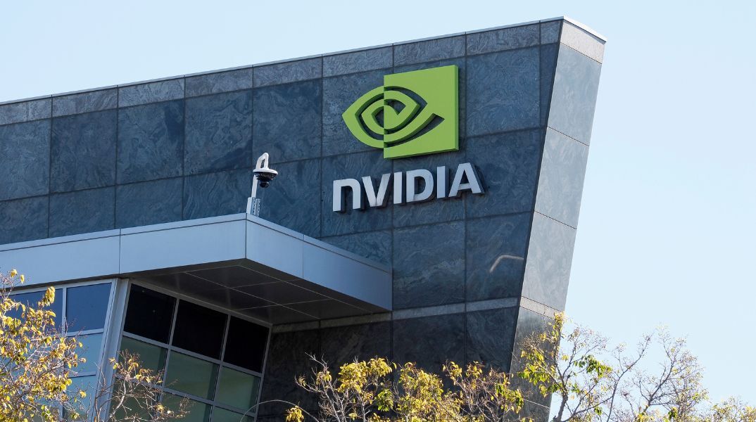 Η Nvidia σχεδιάζει επένδυση 30 δισ. στην OpenAI, καθώς ο νέος γύρος χρηματοδότησης αγγίζει τα 100 δισ. και η εταιρεία αναζητά κερδοφόρο μοντέλο.