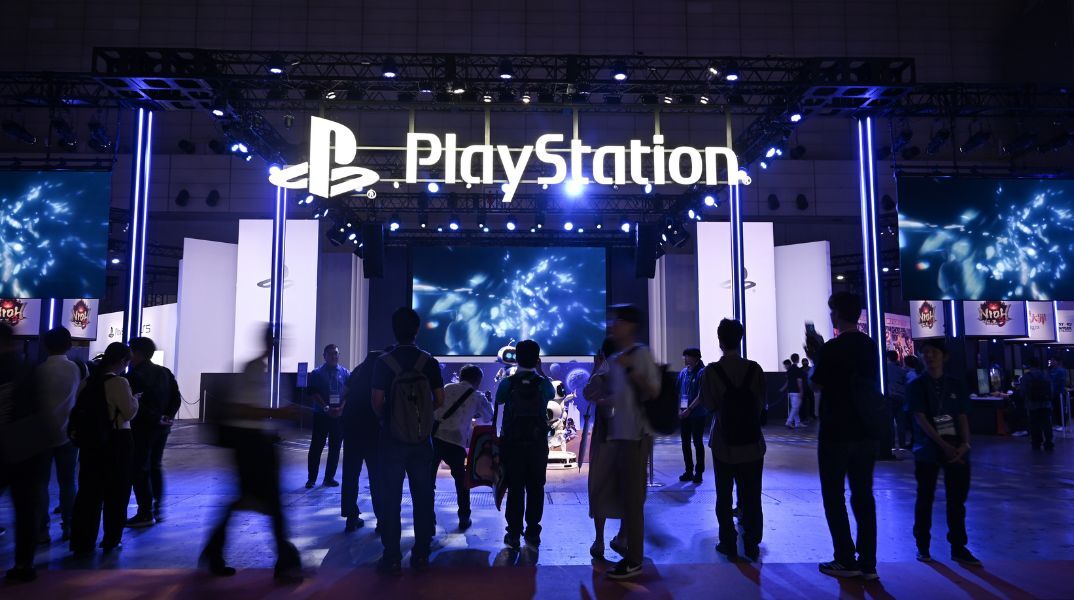 Η έλλειψη τσιπ μνήμης απειλεί την κυκλοφορία του PlayStation 6, με τη Sony να εξετάζει αναβολή έως το 2029 - Επηρεάζονται και οι κονσόλες Switch 2 Steam Deck