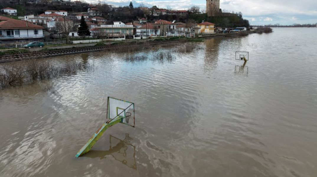 Έβρος: Συναγερμός για νέες πλημμύρες τις επόμενες 48 ώρες – 150.000 στρέμματα βυθισμένα στο νερό