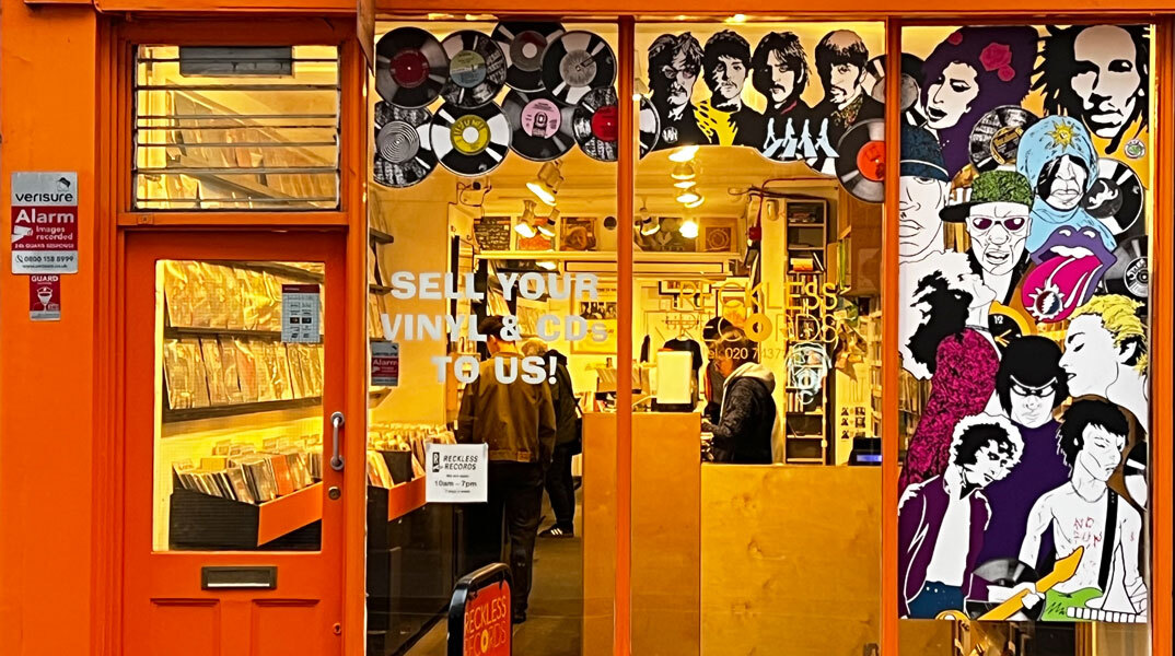 Αγοράζοντας δίσκους στο Λονδίνο το 2026: See It, Pay It, Got It