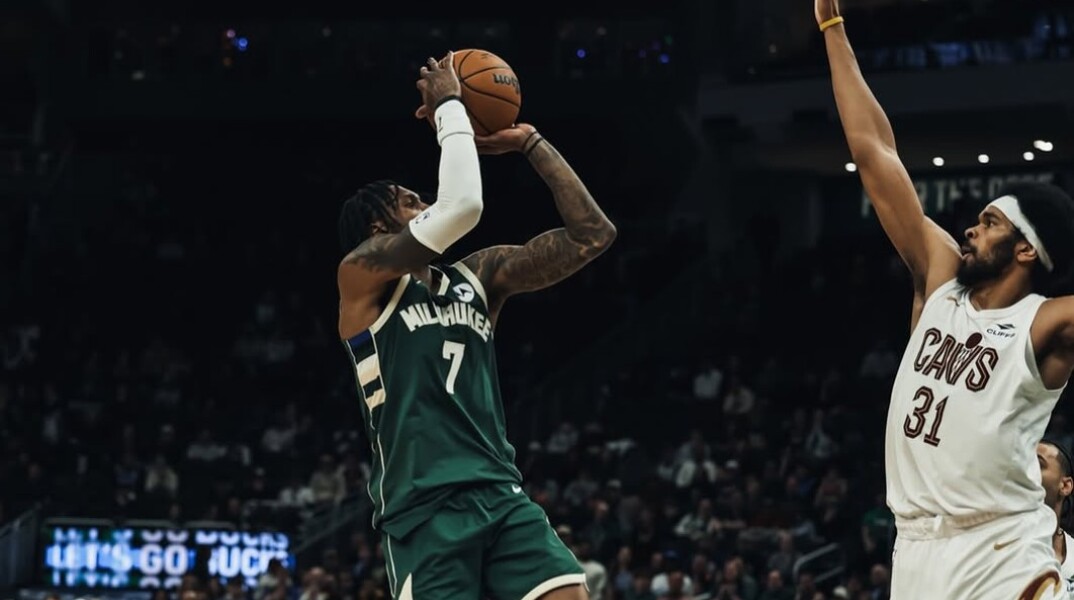 Μιλγουόκι Μπακς – Κλίβελαντ Καβαλίερς 118-116: Όγδοη νίκη στα δέκα τελευταία παιχνίδια για τα «ελάφια»