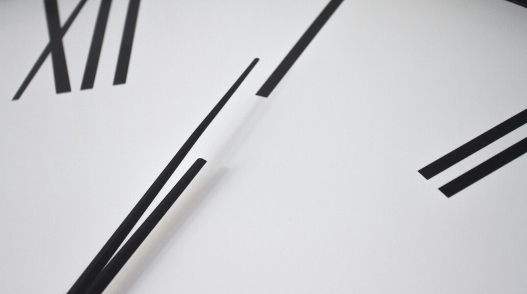 Αλλαγή ώρας 2026: Πότε γυρίζουμε τα ρολόγια μας μία ώρα μπροστά