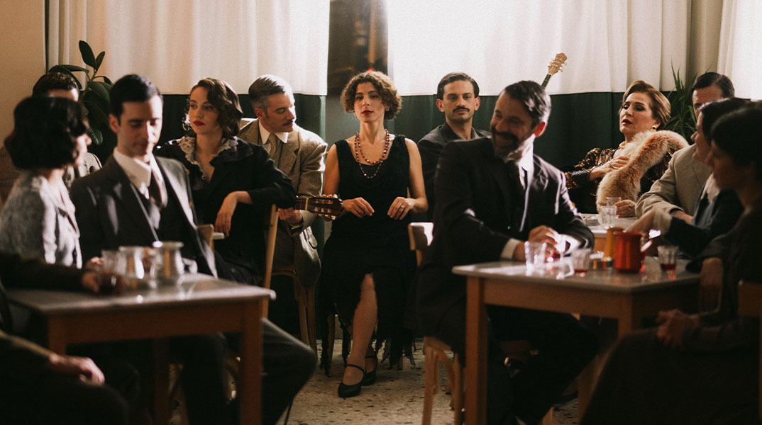 Astoria, στο Θέατρο Παλλάς