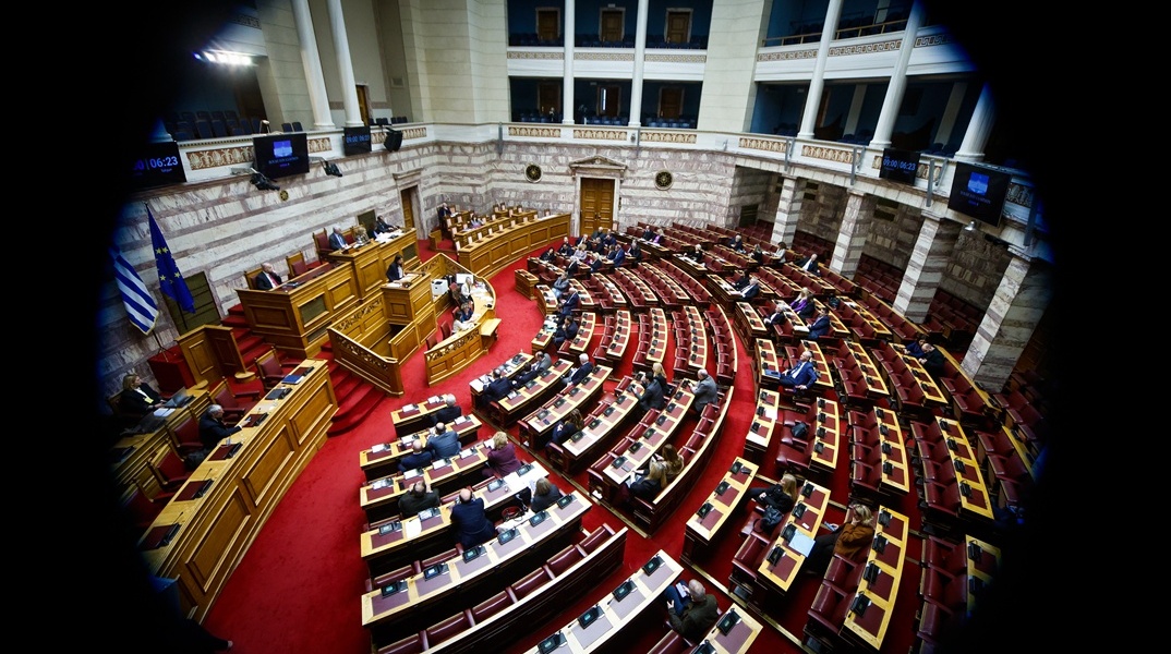 Εικόνα από την αίθουσα Ολομέλειας της Βουλής