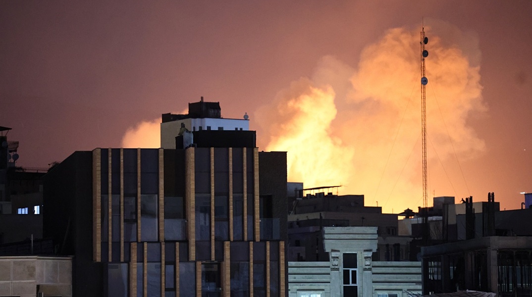 Πλήγματα στο Ιράν