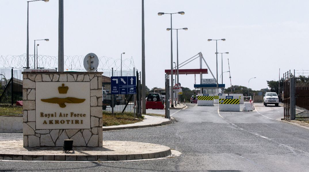 Η Βρετανία σχεδιάζει να στείλει το πολεμικό πλοίο HMS Duncan στην Κύπρο, μεταδίδουν βρετανικά μέσα ενημέρωσης