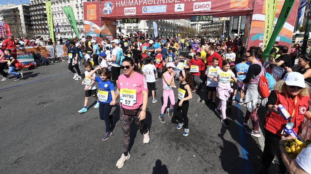 Ημιμαραθώνιος Αθήνας 2026: Τροποποιήσεις σε όλα τα ΜΜΜ – Δείτε τις διαδρομές