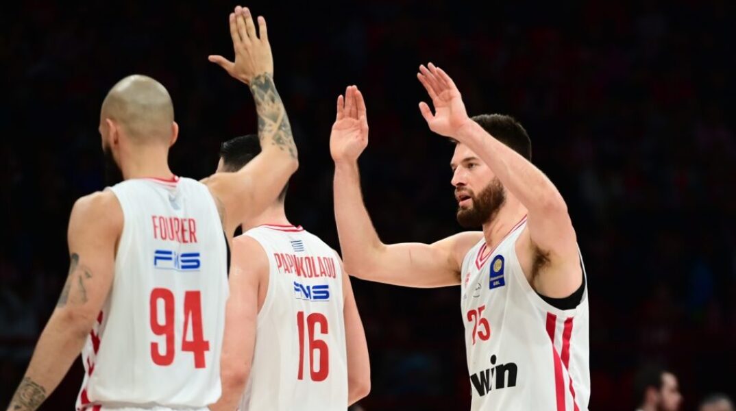 Ολυμπιακός - ΠΑΟΚ 100-73: Άνετο μεσημέρι Κυριακής για τους Πειραιώτες