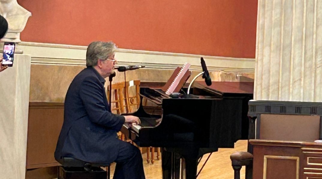 Καρδιά και Ποίηση: Μια παραγωγική συνθήκη πολιτισμού στη Μεγάλη Αίθουσα του ΕΚΠΑ