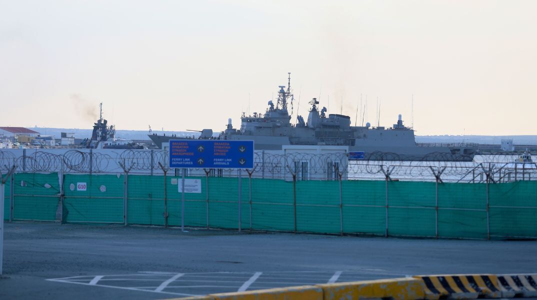 Κύπρος: Βάσεις παντός καιρού;