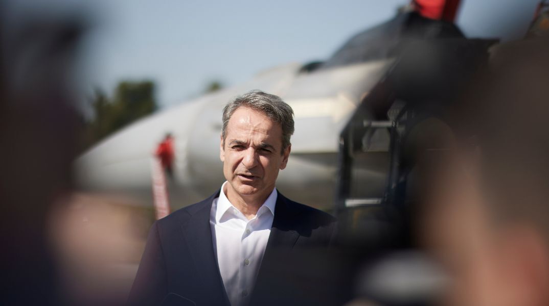 Στη Λάρισα ο Κυριάκος Μητσοτάκης: Ο πρωθυπουργός επισκέφθηκε το Εθνικό Κέντρο Αεροπορικών Επιχειρήσεων και την 110 Πτέρυγα Μάχης