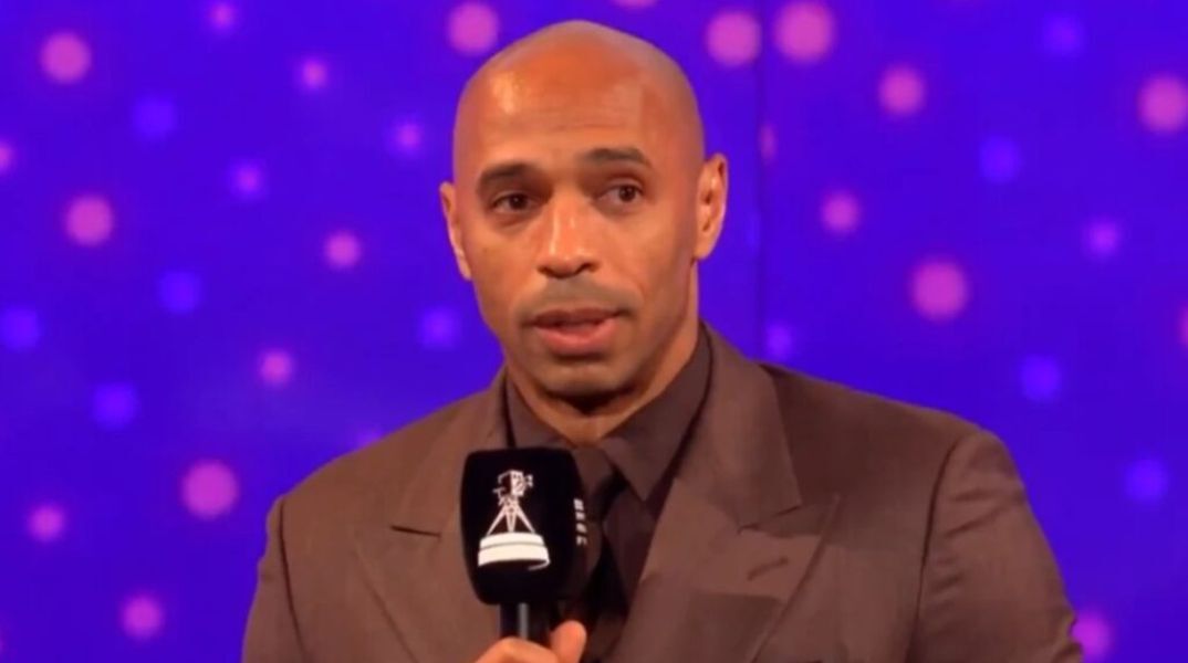 Ο Τιερί Ανρί έγινε viral για την εξαιρετική φυσική του κατάσταση στα 48 του - Ο Γάλλος θρύλος δείχνει πως παραμένει σε κορυφαίο επίπεδο.