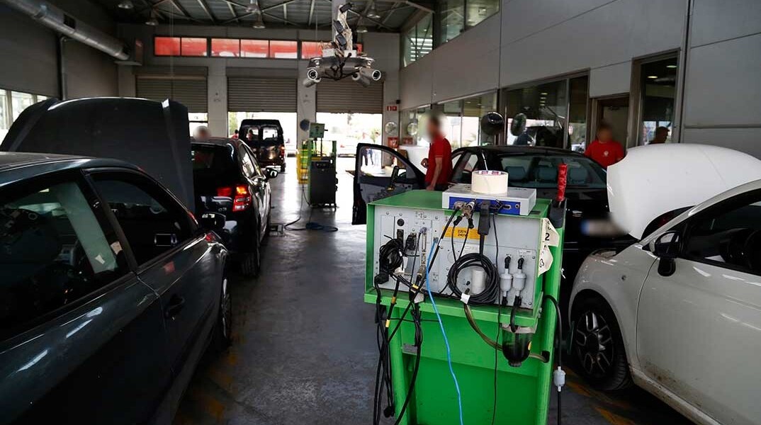 Κάρτα ελέγχου καυσαερίων σε ΚΤΕΟ