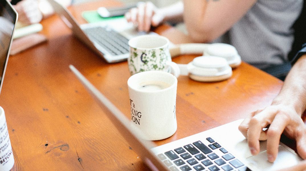 Voucher 750 ευρώ από τη ΔΥΠΑ: Βγήκαν τα προσωρινά αποτελέσματα - Πώς τα βρίσκετε