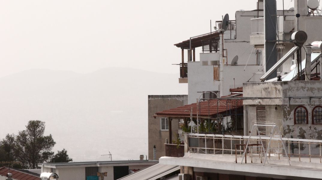 Πότε υποχωρεί η αφρικανική σκόνη - Η πρόγνωση Τσατραφύλλια