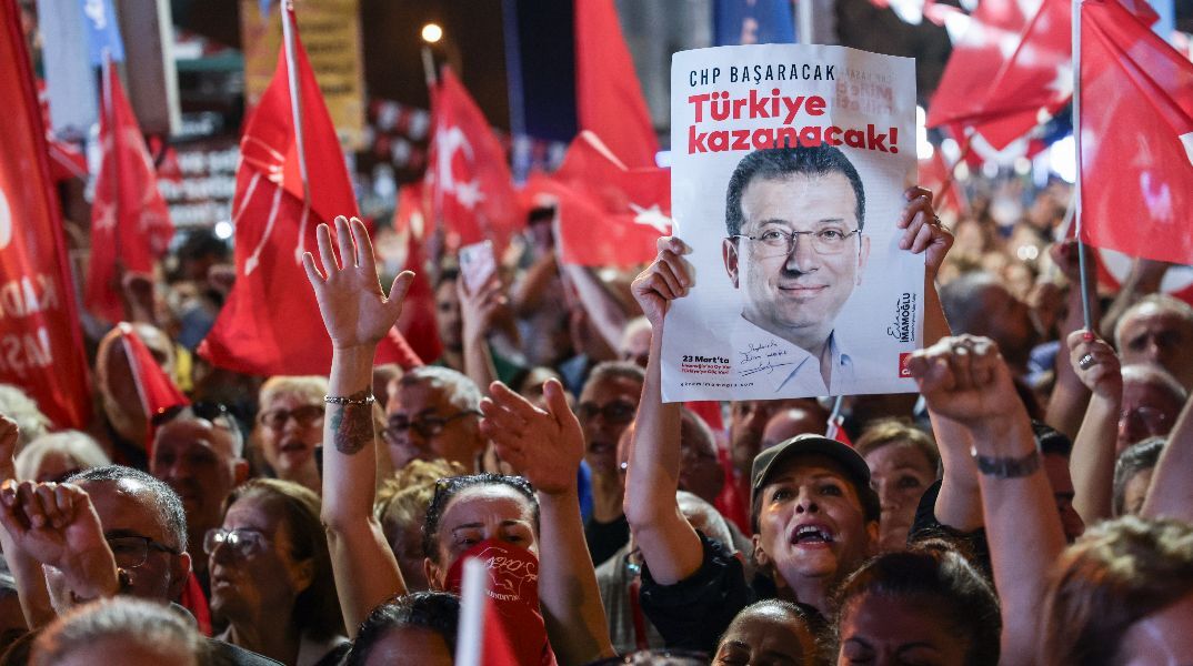 Τουρκία: Ένας χρόνος από τη φυλάκιση του Εκρέμ Ιμάμογλου - Αβέβαιο το μέλλον του