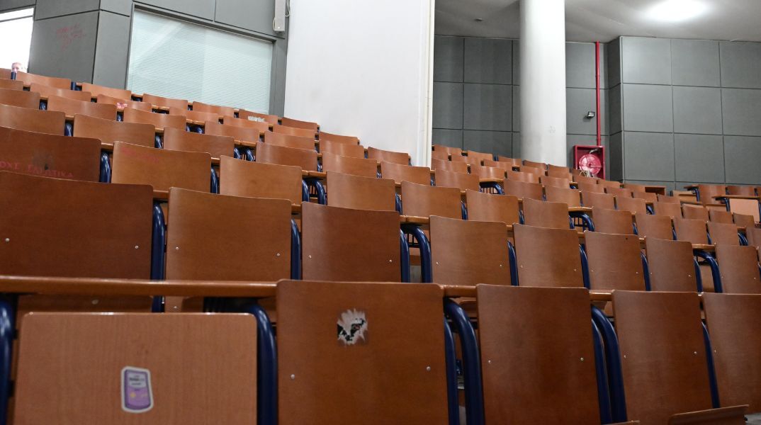 Εξάρθρωση κυκλώματος που εξέδιδε μαϊμού πτυχία από έξι εκπαιδευτήρια - Παράνομα κέρδη 3,2 εκατ. ευρώ και συλλήψεις για κακουργηματική απάτη από την ΑΑΔΕ