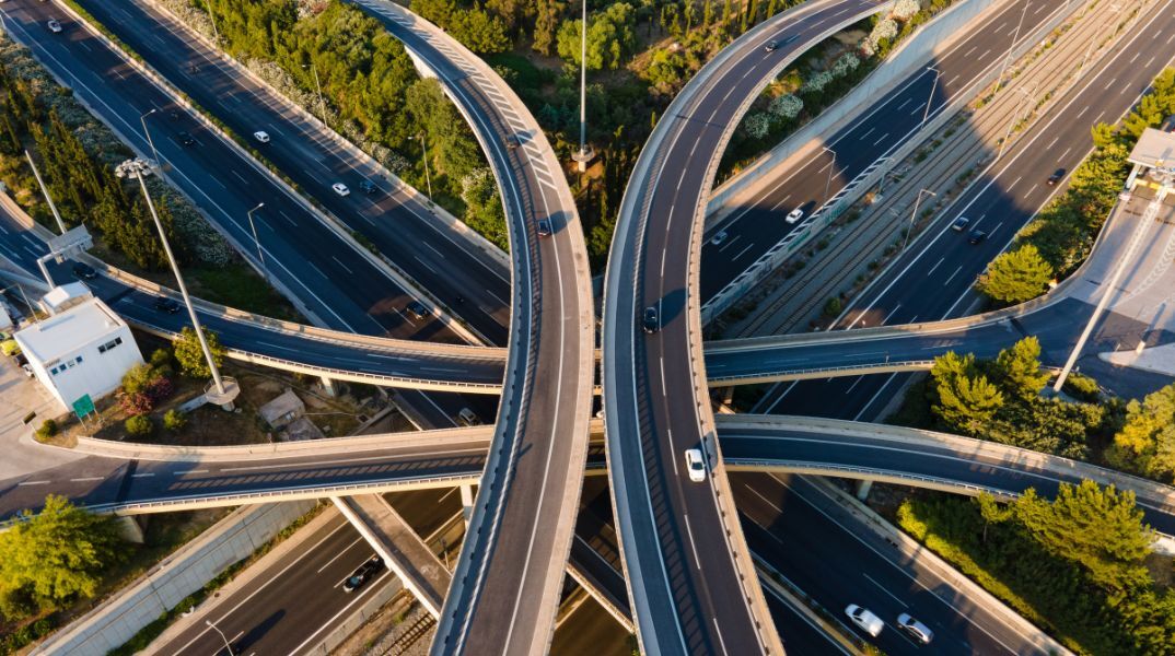  Όμιλος ΓΕΚ ΤΕΡΝΑ Επιχειρηματική αριστεία, με ισχυρό επενδυτικό και κοινωνικό αποτύπωμα 